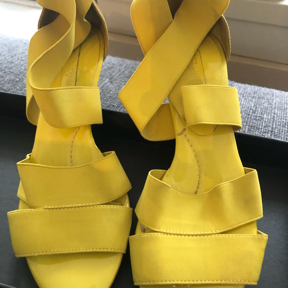 BCBG Sandals size 6.5